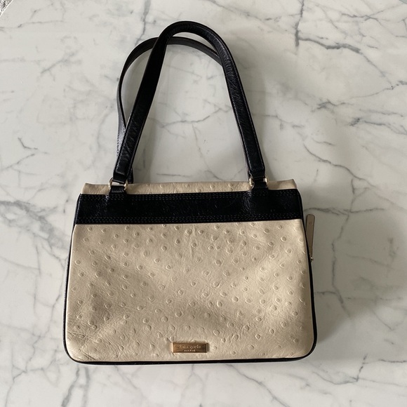 Kate Spade Purse - Picture 2 of 9